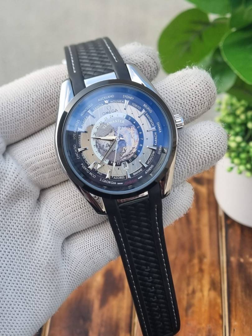 OMEGA_Seamaster_Aqua_Terra_Black_AT425